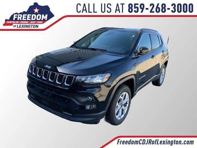2025 Jeep Compass COMPASS LATITUDE 4X4