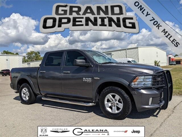 2019 RAM 1500 Classic Express Crew Cab 4x2 57 Box