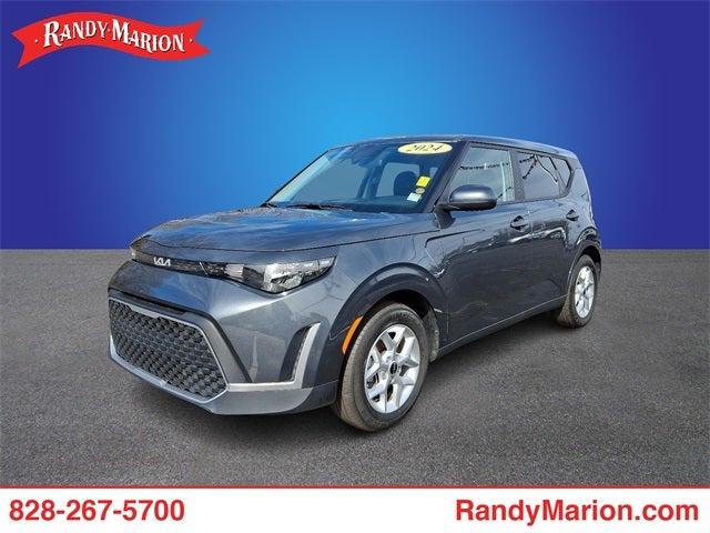 2024 Kia Soul LX