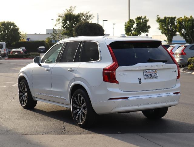 2025 Volvo XC90 B5 Core