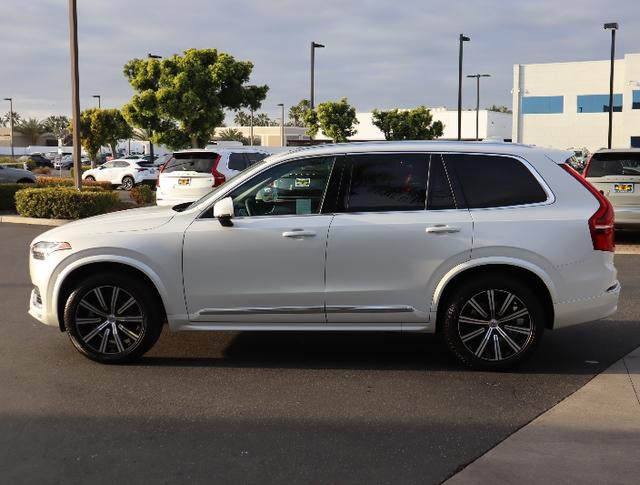 2025 Volvo XC90 B5 Core