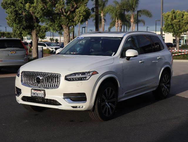 2025 Volvo XC90 B5 Core