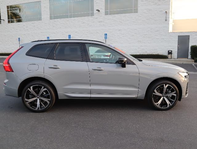 2025 Volvo XC60 Plug-In Hybrid T8 Ultra