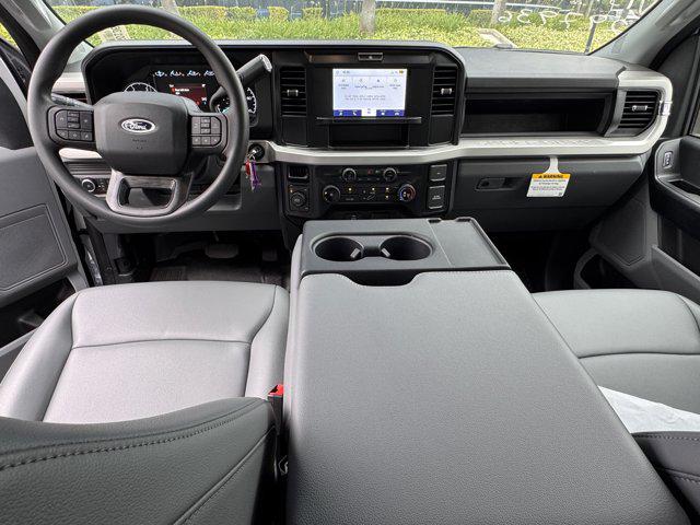 2025 Ford F-550 XL
