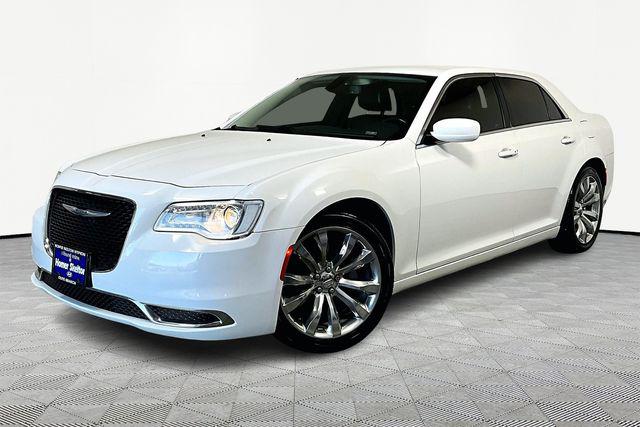 Used 2018 Chrysler 300 For Sale in OLIVE BRANCH, MS