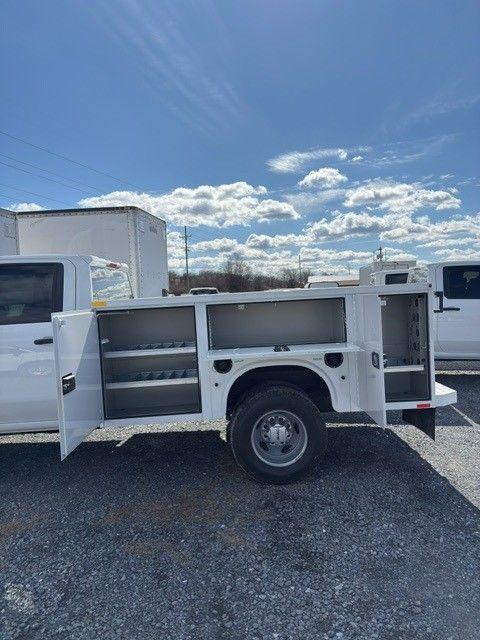 2025 GMC Sierra 3500HD Pro