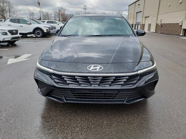 2025 Hyundai Elantra Hybrid SEL Sport