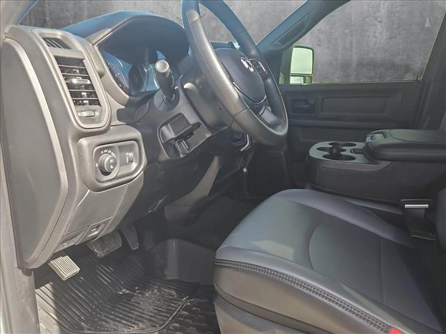 2025 RAM Ram 2500 RAM 2500 TRADESMAN CREW CAB 4X4 64 BOX 2025 RAM Ram 2500 RAM 2500 TRADESMAN CREW CAB 4X4 64 BOX