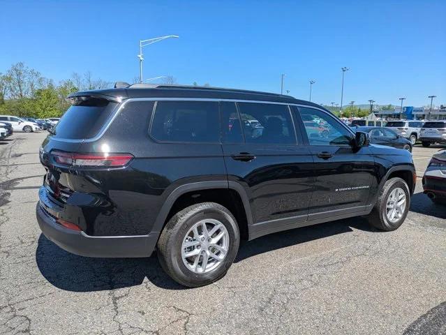 2025 Jeep Grand Cherokee GRAND CHEROKEE L LAREDO X 4X4