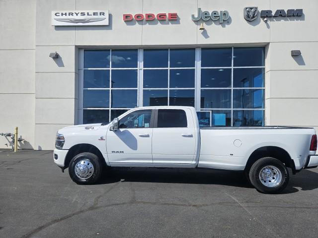 2025 RAM Ram 3500 RAM 3500 LARAMIE CREW CAB 4X4 8 BOX