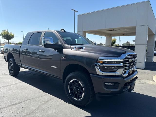 2025 RAM Ram 2500 RAM 2500 LARAMIE MEGA CAB 4X4 64 BOX