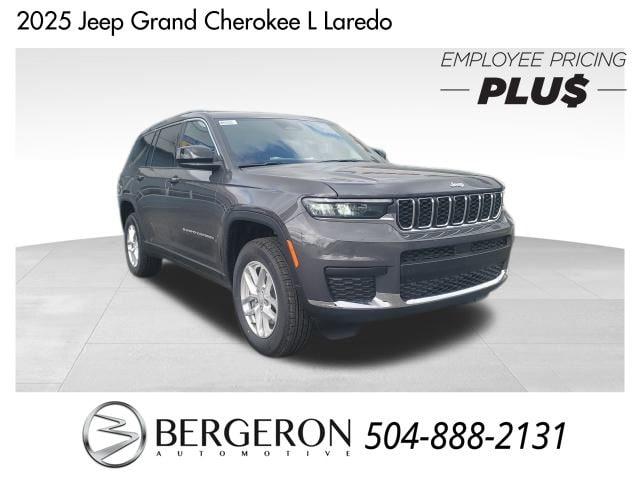 2025 Jeep Grand Cherokee GRAND CHEROKEE L LAREDO 4X2