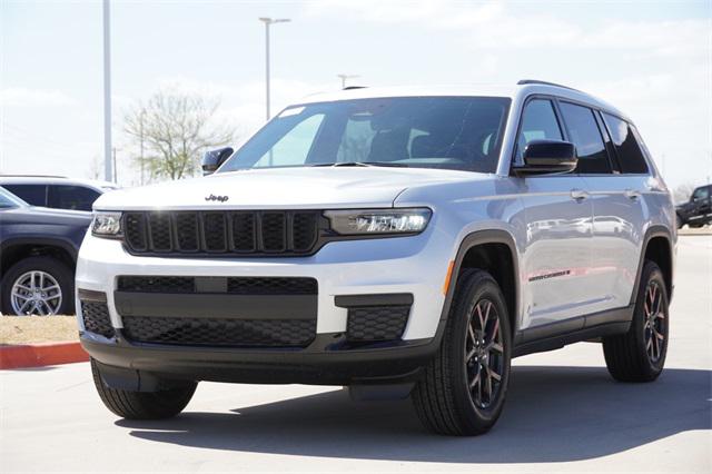 2025 Jeep Grand Cherokee GRAND CHEROKEE L ALTITUDE X 4X4
