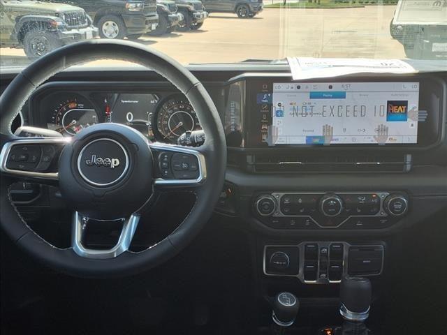 2025 Jeep Wrangler WRANGLER 4-DOOR SAHARA