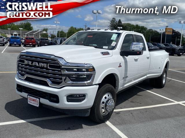 2025 RAM Ram 3500 RAM 3500 LIMITED LONGHORN CREW CAB 4X4 8 BOX