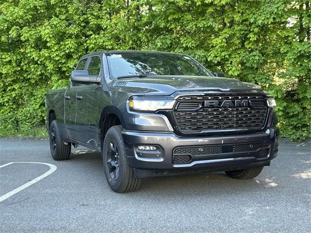 2025 RAM Ram 1500 RAM 1500 TRADESMAN QUAD CAB 4X4 64 BOX