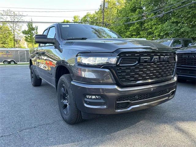 2025 RAM Ram 1500 RAM 1500 TRADESMAN QUAD CAB 4X4 64 BOX