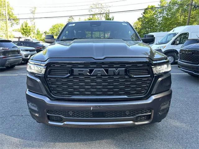 2025 RAM Ram 1500 RAM 1500 TRADESMAN QUAD CAB 4X4 64 BOX