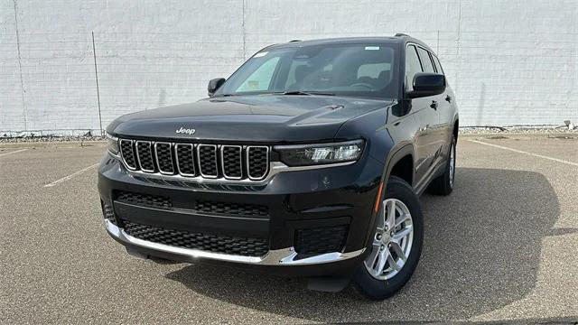 2025 Jeep Grand Cherokee GRAND CHEROKEE L LAREDO X 4X4