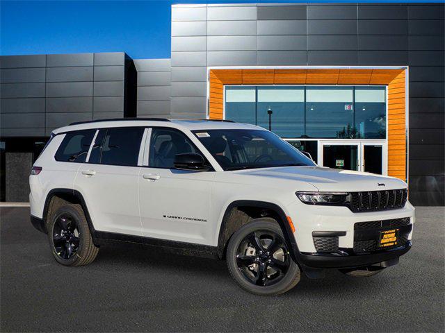 2025 Jeep Grand Cherokee GRAND CHEROKEE L ALTITUDE X 4X4