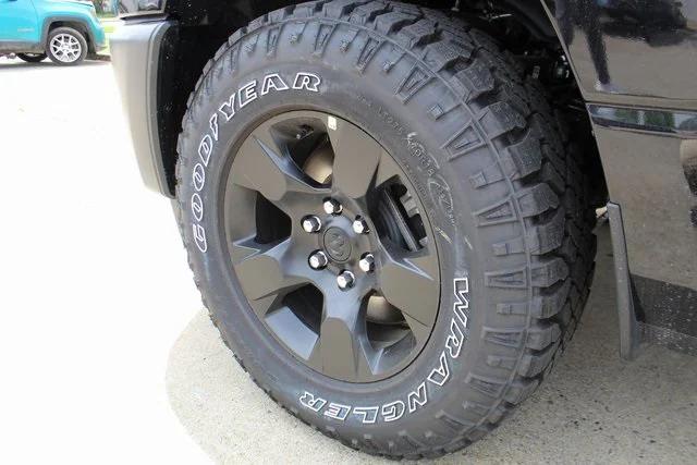 2025 RAM Ram 1500 RAM 1500 WARLOCK CREW CAB 4X4 57 BOX
