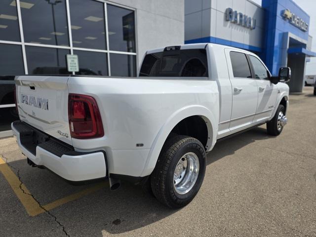 2025 RAM Ram 3500 RAM 3500 LIMITED MEGA CAB 4X4 64 BOX