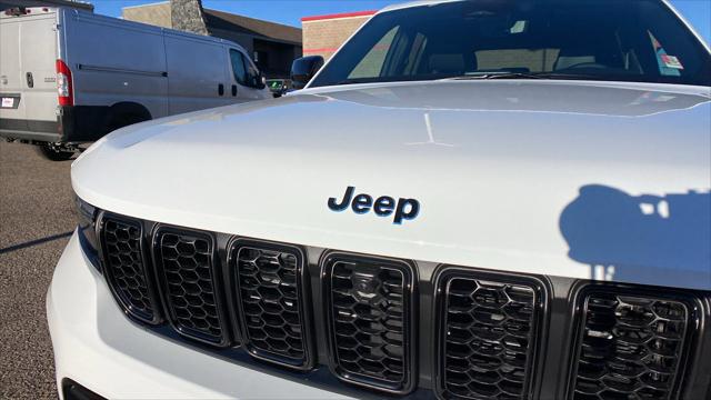 New 2025 Jeep Grand Cherokee 4xe New 2025 Jeep Grand Cherokee 4xe