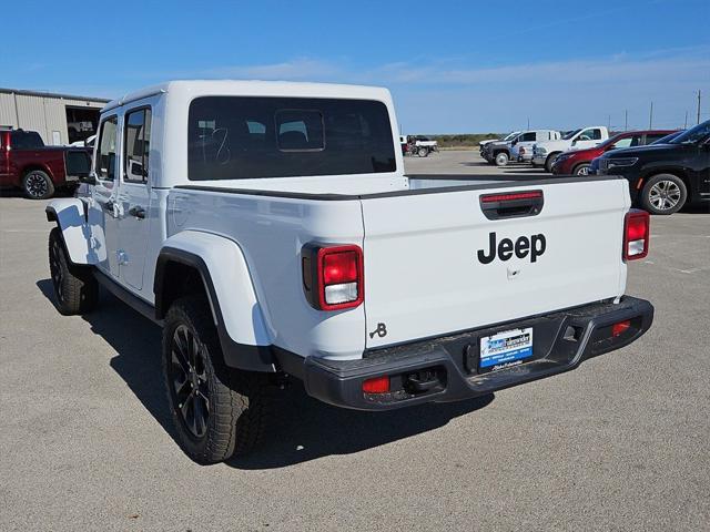 New 2025 Jeep Gladiator Nighthawk New 2025 Jeep Gladiator Nighthawk