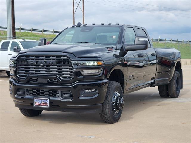 2025 RAM Ram 3500 RAM 3500 LONE STAR CREW CAB 4X4 8 BOX