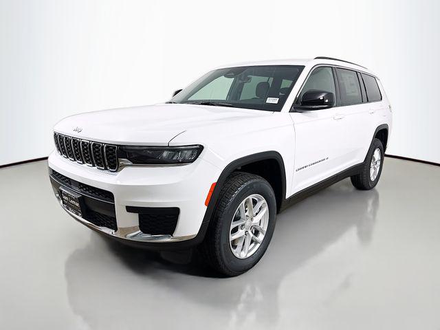 2025 Jeep Grand Cherokee GRAND CHEROKEE L LAREDO X 4X4