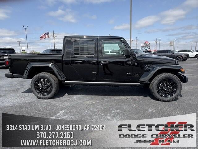 2025 Jeep Gladiator GLADIATOR NIGHTHAWK 4X4