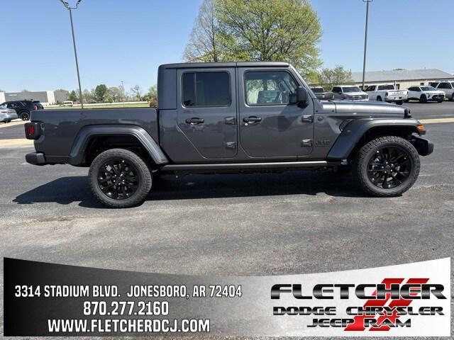 2025 Jeep Gladiator GLADIATOR NIGHTHAWK 4X4