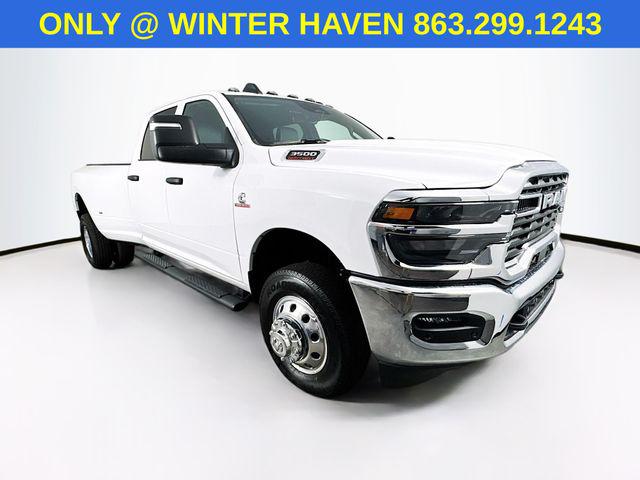 2025 RAM Ram 3500 RAM 3500 TRADESMAN CREW CAB 4X4 8 BOX