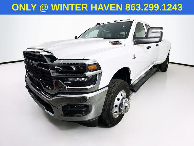 2025 RAM Ram 3500 RAM 3500 TRADESMAN CREW CAB 4X4 8 BOX