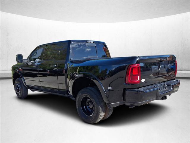 2025 RAM Ram 3500 RAM 3500 LIMITED MEGA CAB 4X4 64 BOX