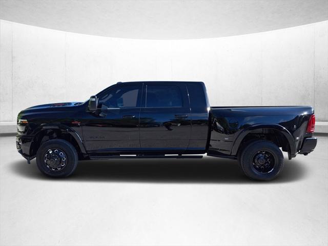 2025 RAM Ram 3500 RAM 3500 LIMITED MEGA CAB 4X4 64 BOX