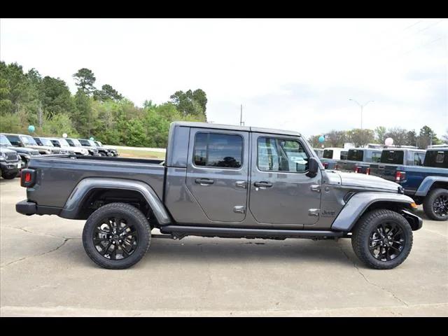 2025 Jeep Gladiator GLADIATOR NIGHTHAWK 4X4