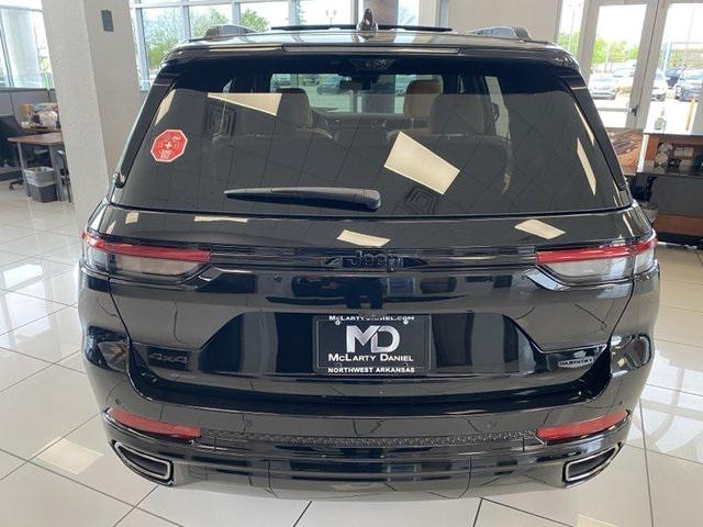 2025 Jeep Grand Cherokee GRAND CHEROKEE SUMMIT RESERVE 4X4