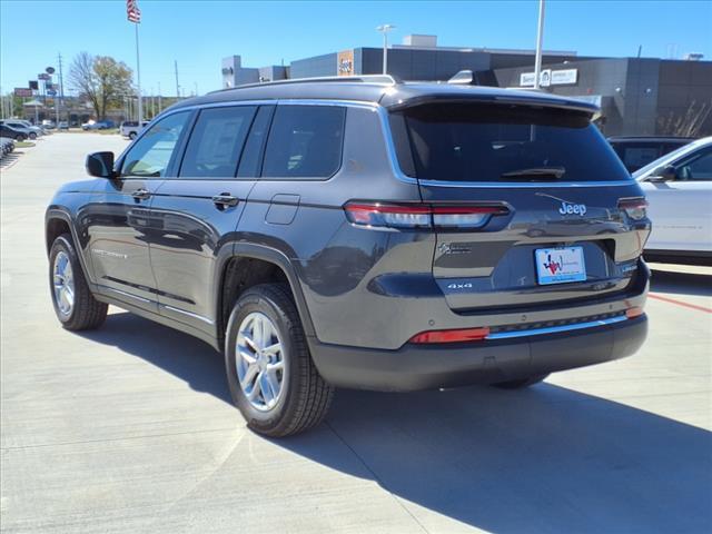 2025 Jeep Grand Cherokee GRAND CHEROKEE L LAREDO X 4X4