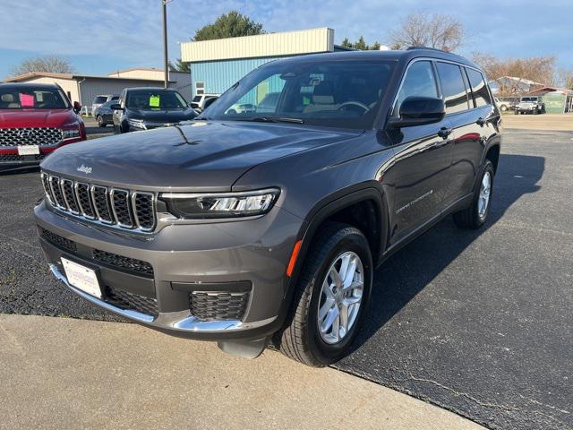 2025 Jeep Grand Cherokee GRAND CHEROKEE L LAREDO X 4X4