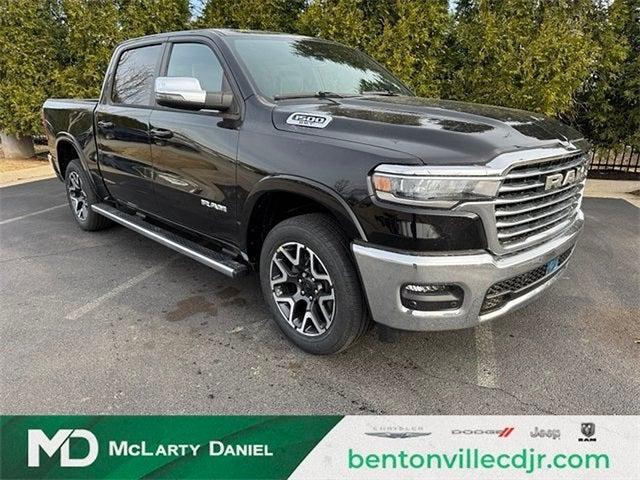 2025 RAM Ram 1500 RAM 1500 LARAMIE CREW CAB 4X4 57 BOX