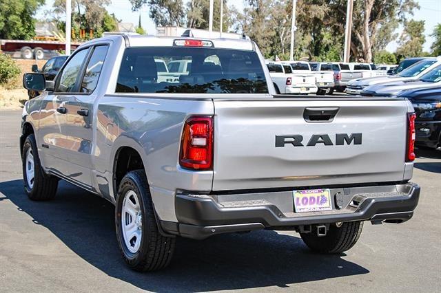 2025 RAM Ram 1500 RAM 1500 TRADESMAN QUAD CAB 4X2 64 BOX