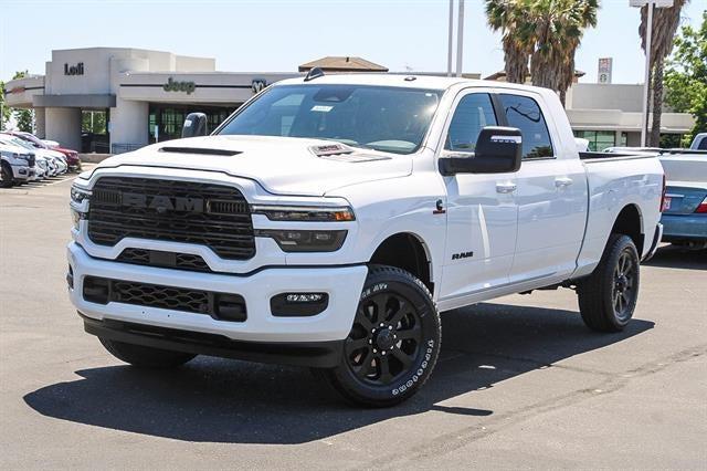 2025 RAM Ram 2500 RAM 2500 LARAMIE MEGA CAB 4X4 64 BOX
