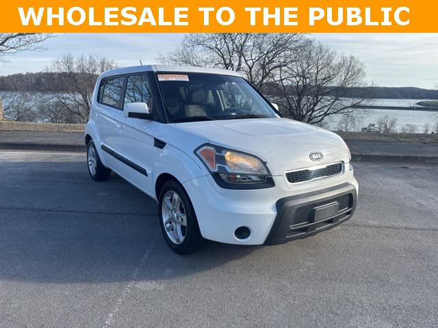 2010 Kia Soul +