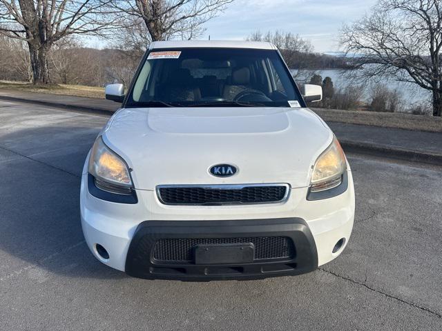 2010 Kia Soul +