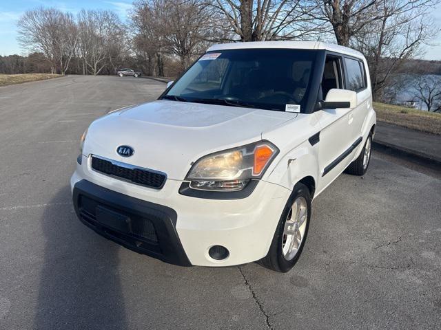 2010 Kia Soul +