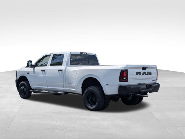 2025 RAM Ram 3500 RAM 3500 TRADESMAN CREW CAB 4X4 8 BOX