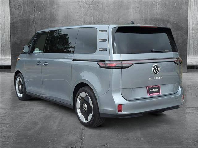 2025 Volkswagen ID. Buzz Pro S