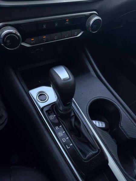 2022 Nissan Altima SR FWD