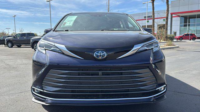 2021 Toyota Sienna Platinum
